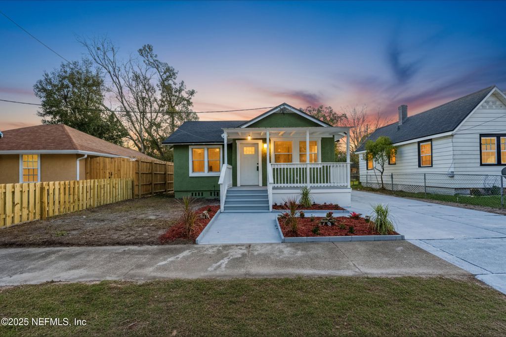 140 E 45TH Street, Jacksonville, FL 32208