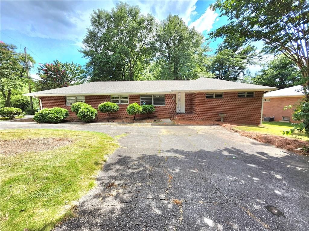 2497 N Druid Hills NE Road, Atlanta, GA 30329