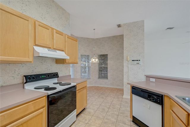 5784 CRANE DRIVE, Lakeland, FL 33809