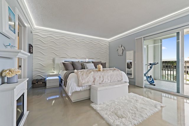 100 Waterway Road E305, Tequesta, FL 33469