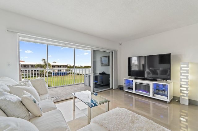 100 Waterway Road E305, Tequesta, FL 33469