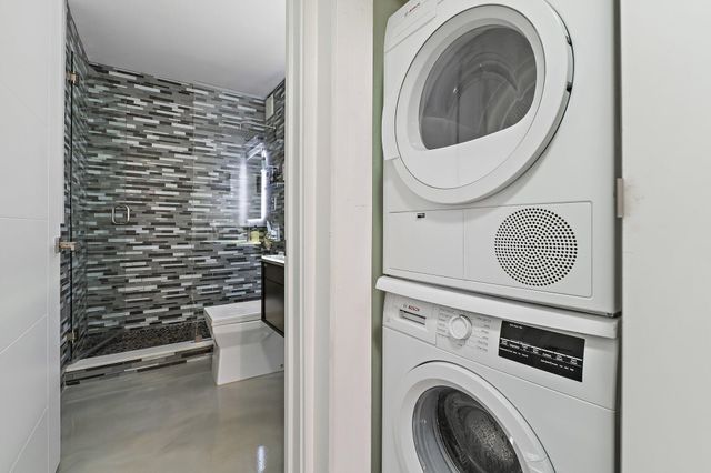 100 Waterway Road E305, Tequesta, FL 33469