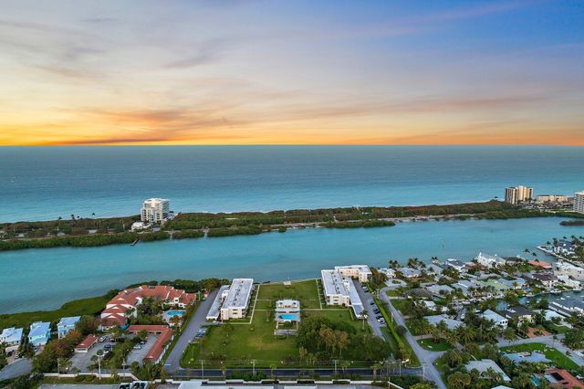 100 Waterway Road E305, Tequesta, FL 33469