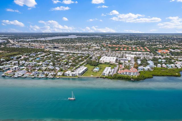 100 Waterway Road E305, Tequesta, FL 33469