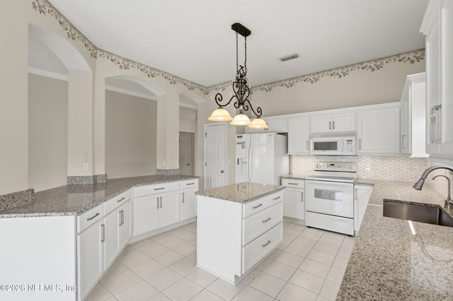 4444 SUMMER WALK Court, Jacksonville, FL 32258