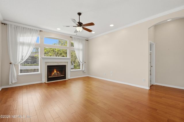 4444 SUMMER WALK Court, Jacksonville, FL 32258