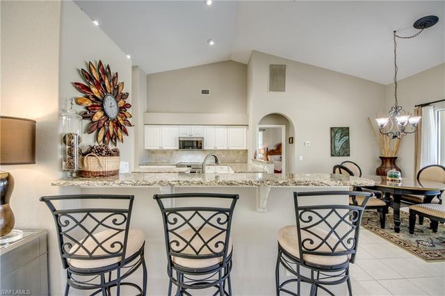 417 SE 13th ST, Cape Coral, FL 33990