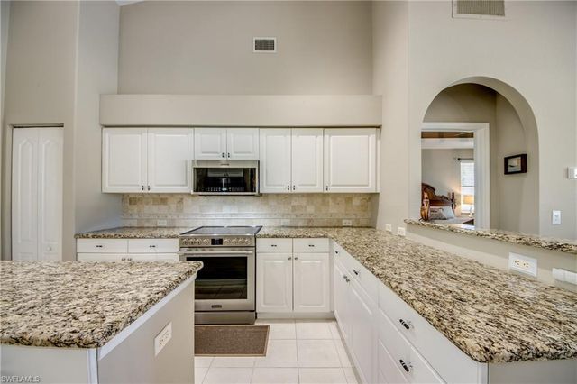 417 SE 13th ST, Cape Coral, FL 33990