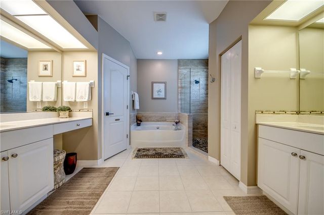 417 SE 13th ST, Cape Coral, FL 33990