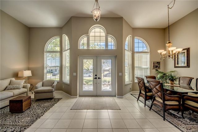 417 SE 13th ST, Cape Coral, FL 33990