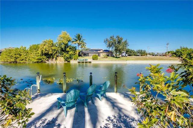 417 SE 13th ST, Cape Coral, FL 33990