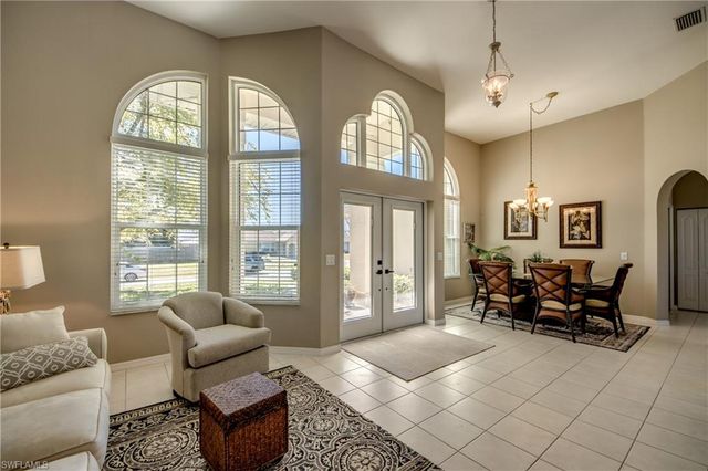 417 SE 13th ST, Cape Coral, FL 33990