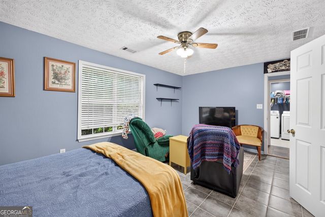 130 Creek Drive, Locust Grove, GA 30248