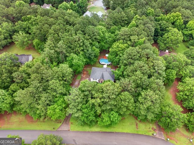 130 Creek Drive, Locust Grove, GA 30248