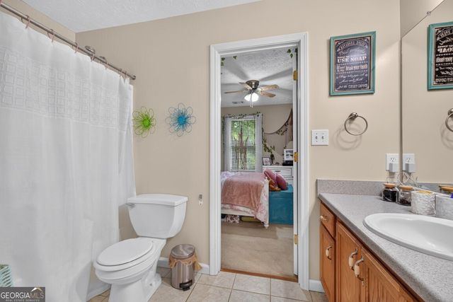 130 Creek Drive, Locust Grove, GA 30248