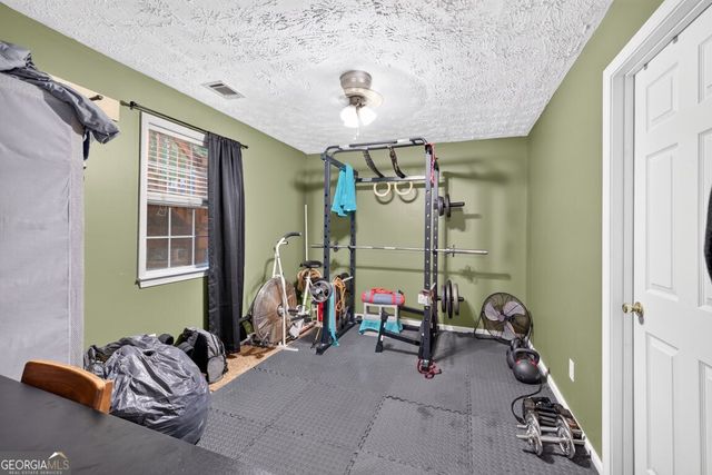 130 Creek Drive, Locust Grove, GA 30248