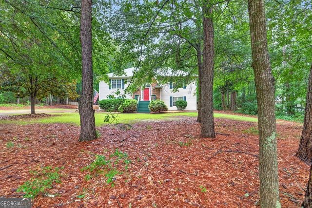 130 Creek Drive, Locust Grove, GA 30248