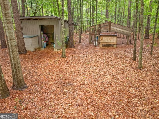 130 Creek Drive, Locust Grove, GA 30248