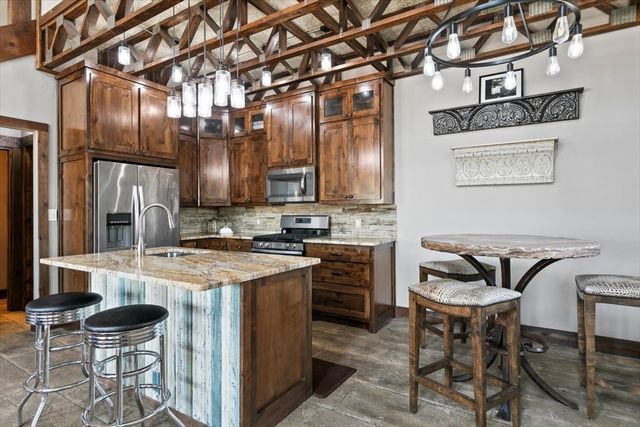 12261 Madison Lane, Justin, TX 76247