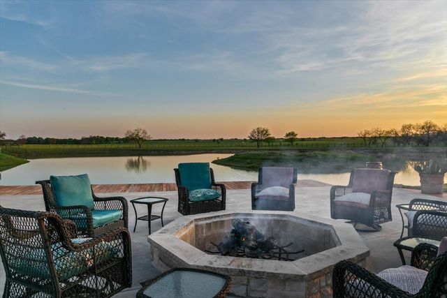 12261 Madison Lane, Justin, TX 76247