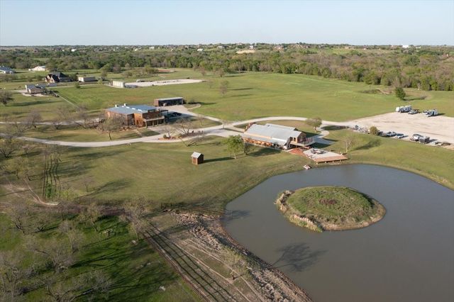 12261 Madison Lane, Justin, TX 76247