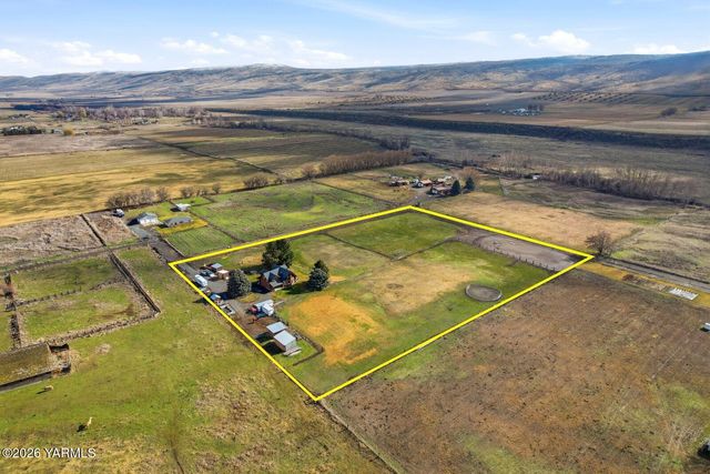 14254 Rutherford Rd, Yakima, WA 98903