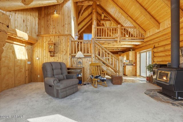 14254 Rutherford Rd, Yakima, WA 98903