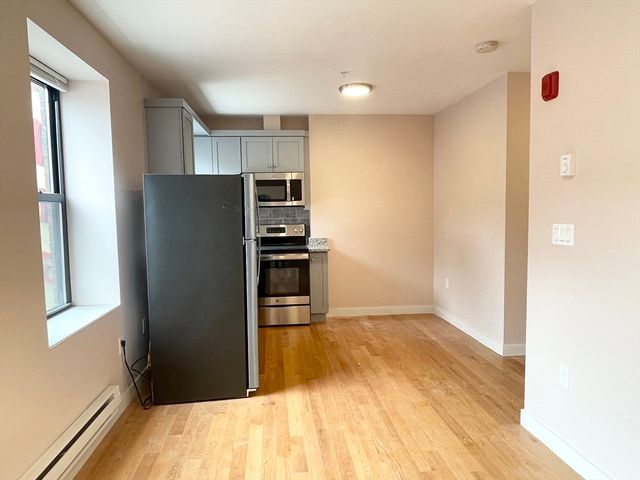 23 Hudson Street 301, Boston, MA 02111