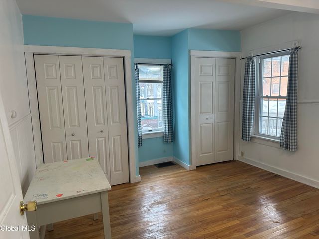 8 Sarella Street, Glens Falls, NY 12801