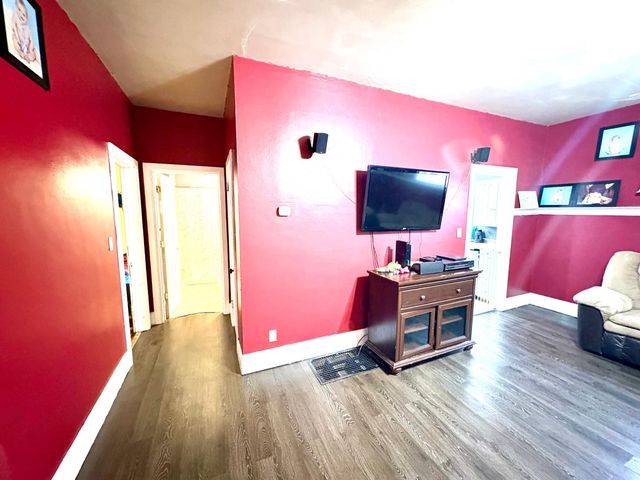 806 Ring Avenue N, Canby, MN 56220