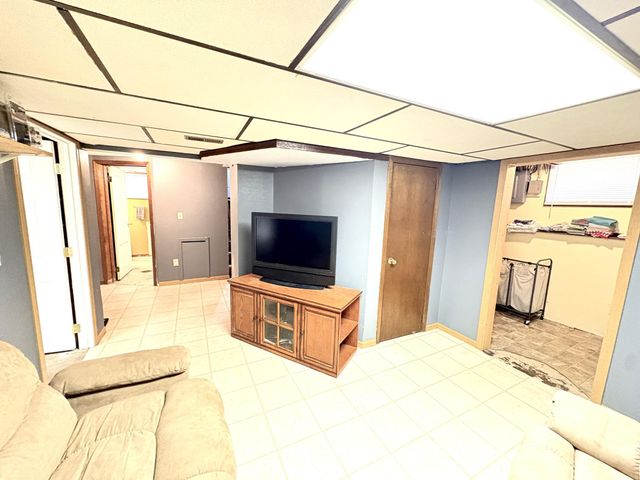 806 Ring Avenue N, Canby, MN 56220