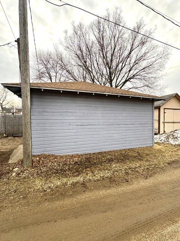 806 Ring Avenue N, Canby, MN 56220