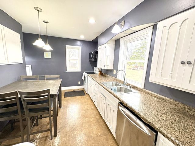 806 Ring Avenue N, Canby, MN 56220