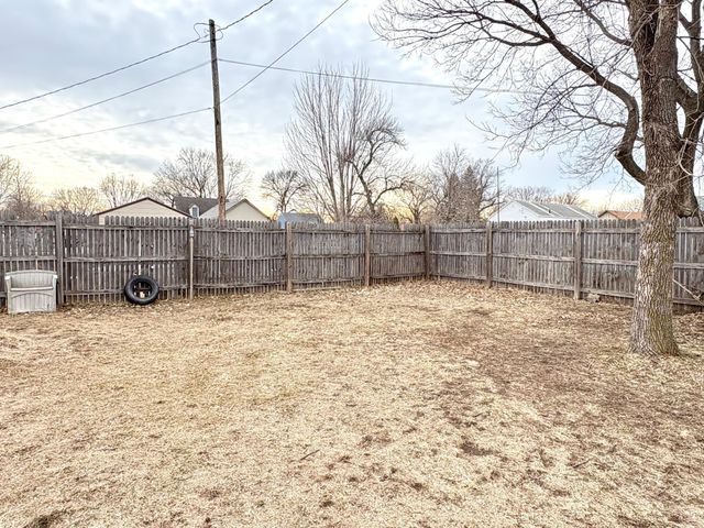 806 Ring Avenue N, Canby, MN 56220