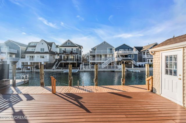 475 Long Avenue, Manasquan, NJ 08736