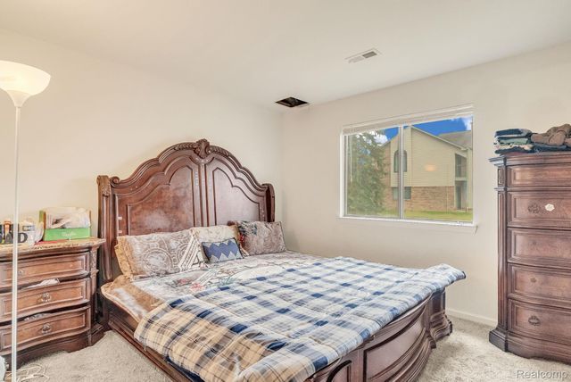 42764 Lilley Pointe Drive, Canton Charter Township, MI 48187