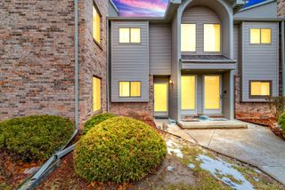 42764 Lilley Pointe Drive, Canton Charter Township, MI 48187