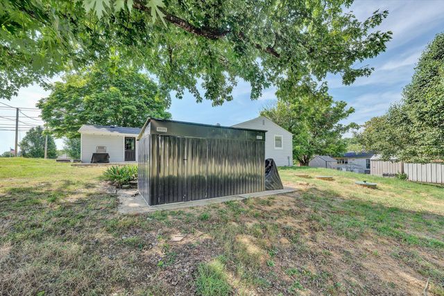 145 Amsterdam RD, Daleville, VA 24083