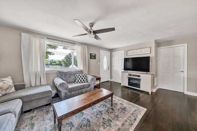 145 Amsterdam RD, Daleville, VA 24083