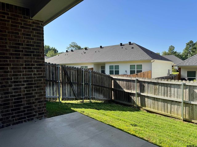 1007 McClenny Dr #201, Tyler, TX 75703