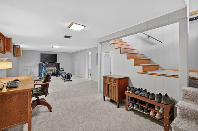 655 2nd Street, Waukee, IA 50263