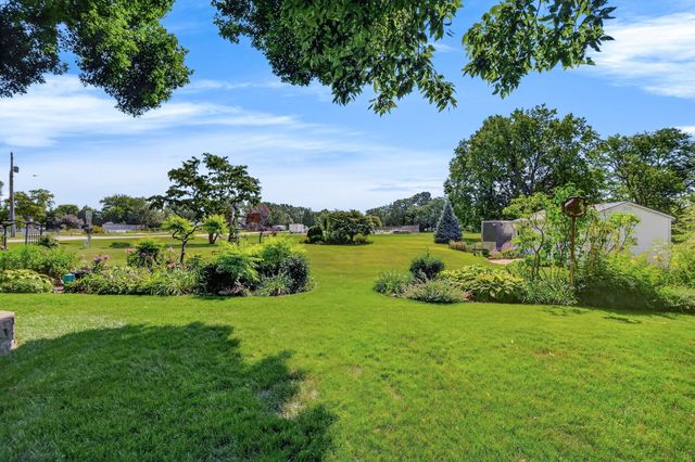 655 2nd Street, Waukee, IA 50263
