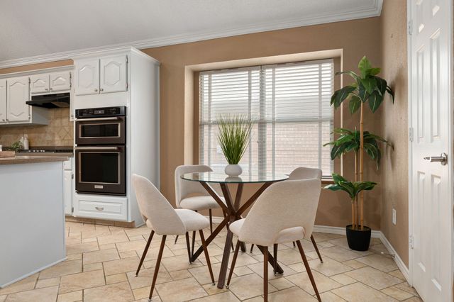 806 Green Apple Drive, Garland, TX 75044