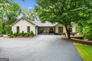9040 Walnut Cove Court, Gainesville, GA 30506