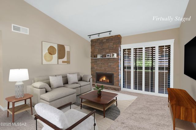 101 S Players Club Dr Apt 11202, Tucson, AZ 85745