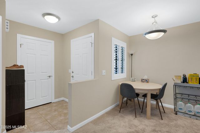 101 S Players Club Dr Apt 11202, Tucson, AZ 85745