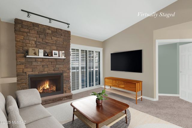 101 S Players Club Dr Apt 11202, Tucson, AZ 85745