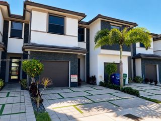 9116 NW 158th Street, Miami Lakes, FL 33018