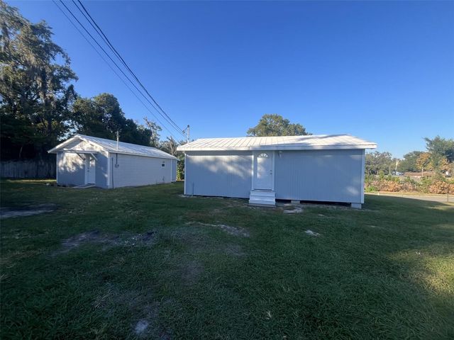 648 E 1 STREET, Apopka, FL 32703
