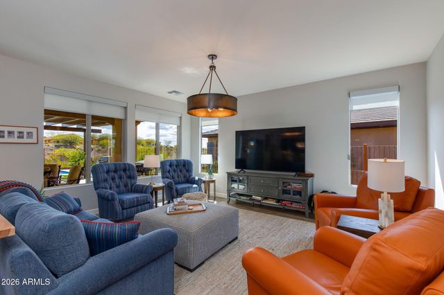 4427 BUCKING BRONCO Road, Wickenburg, AZ 85390